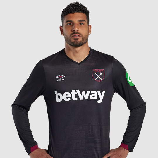 Away kit online