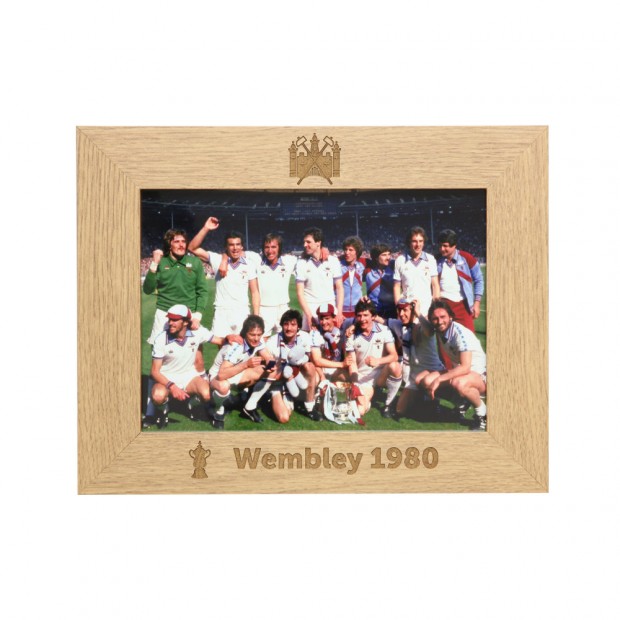 1980 Team Photo In Frame
